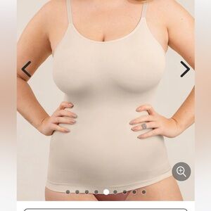 NEW! Shapermint Scoop Neck Cami Cream Shapewear Slimming Camisole